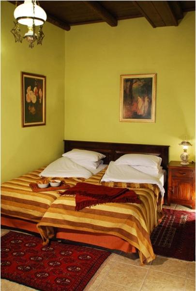 Ξενωνασ Σελινουντα Hotel Kosmás Buitenkant foto